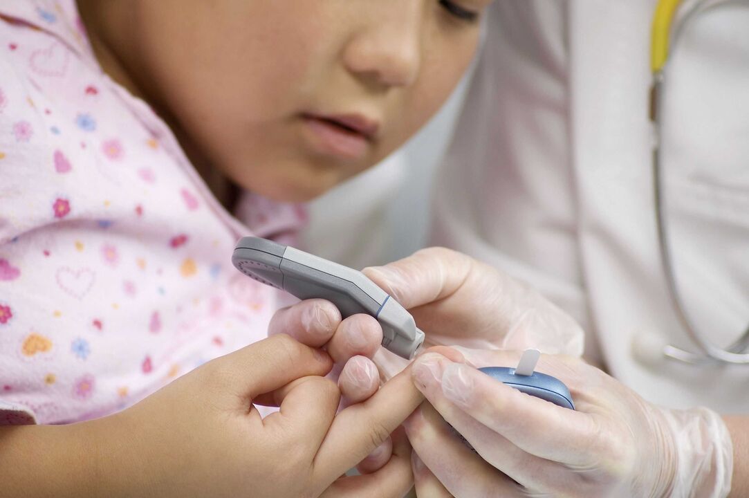Os nenos poden herdar a diabetes de parentes próximos